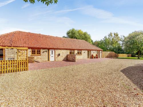 Tilney Fen End House | Woodpecker Barn - Uk38613