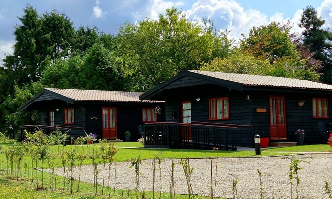 Coddenham Cabin | Woodpecker, Bespoke holiday lodge in beautiful Suffolk conservation village