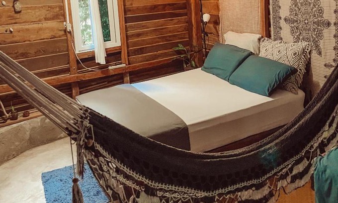 El Remate House | Woodpecker cabin