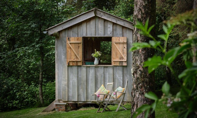 Christchurch Apartment | Woodpecker - Luxury Cottages