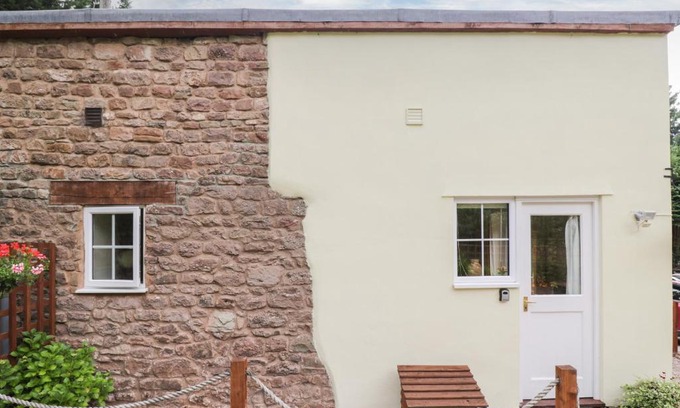 Mitcheldean House | Woods Edge