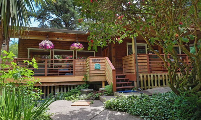 Cape Meares Cabin | Woods & Waves: Luxury Coast Cabin, King Beds, Pets