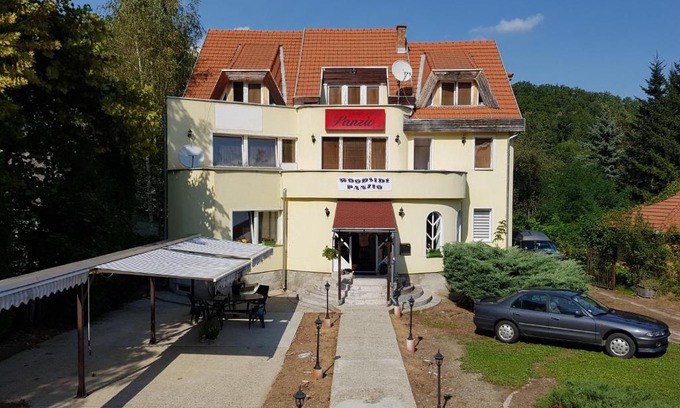Recsk Bed & Breakfast | Woodside Panzió