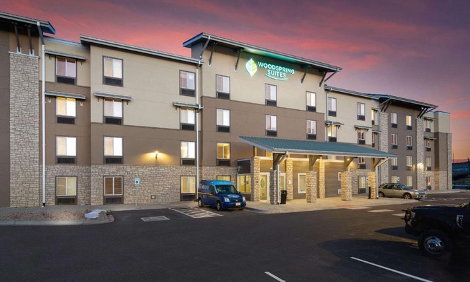 Broomfield Hotel | WoodSpring Suites Broomfield-Westminster
