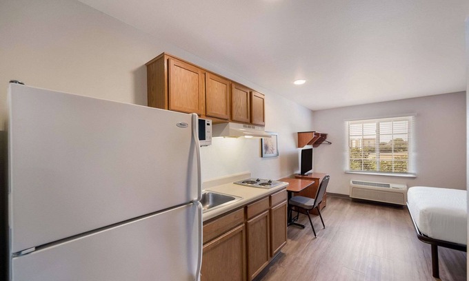 Trophy Club Hotel | WoodSpring Suites Fort Worth Trophy Club