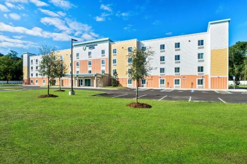 Pine Forest Hotel | WoodSpring Suites Pensacola West