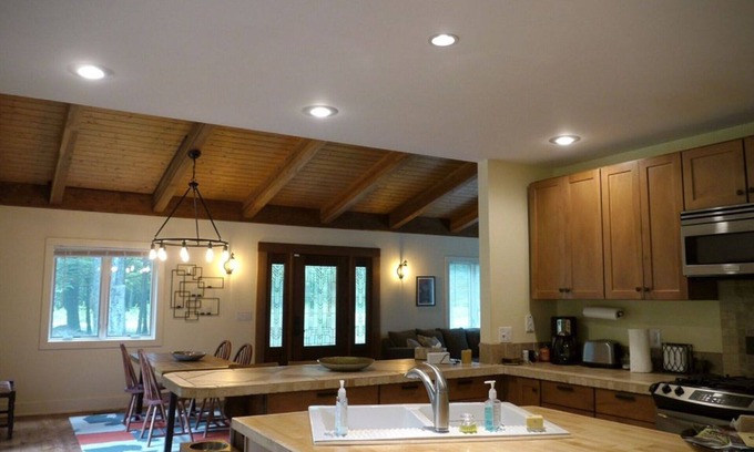 Mount Marion House | Woodstock Nature's Chateau.so close to Saugerties, Kingston, Woodstock
