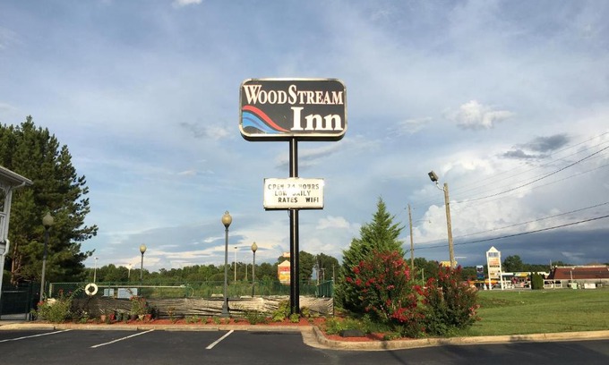 Hogansville Hotel | Woodstream Inn