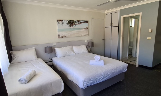 Woolgoolga House | Woolgoolga Beach Motel Unit 5
