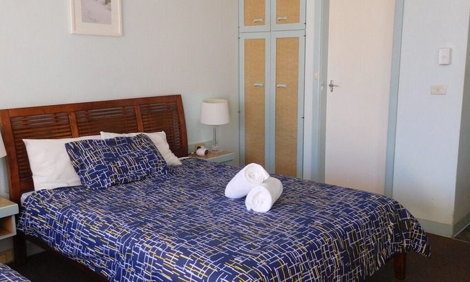 Woolgoolga House | Woolgoolga Beach Motel Unit 7