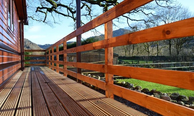 Holmrook Ski Chalet | Woolpack Lodge