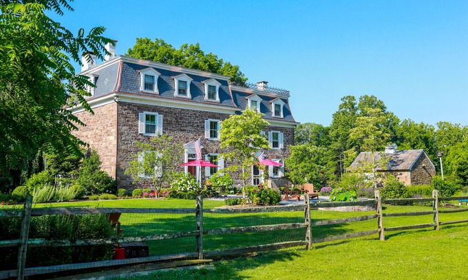 Stockton Bed & Breakfast | Woolverton Inn