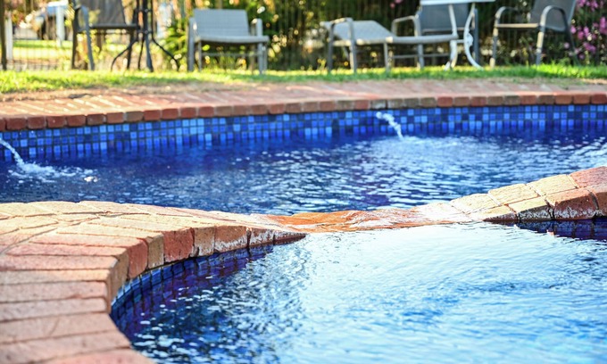 Woomargama Hotel | Woomargama Village Hotel Motel