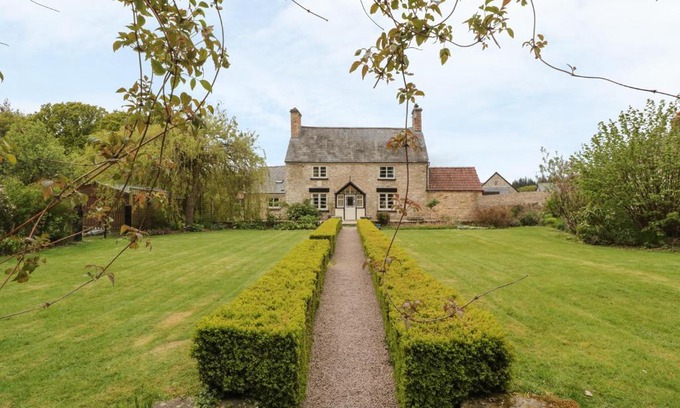 Coleford House | Worcester Lodge