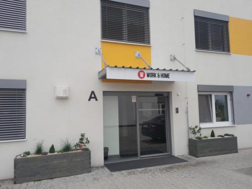 Devinska Nova Ves Apartment | Work Home