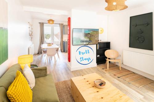 Severn Beach Apartment | Work Trips Made Easy 5 Beds Fast Wifi