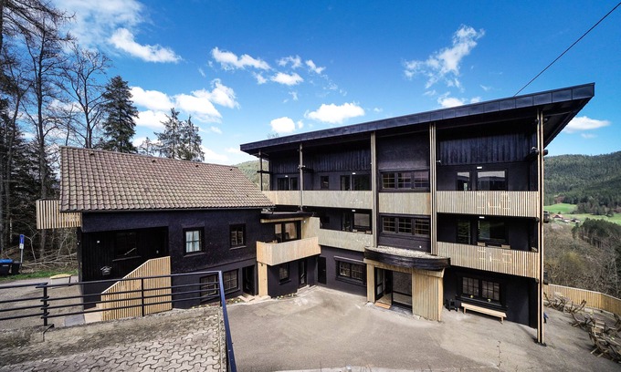 Huzenbach House | Workation House for up to 38 persons