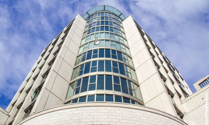 Harris Green Condo | Workstation | 96*Walkscore | Pro Clean | Spacious