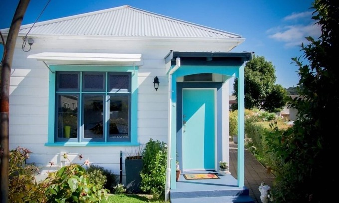 Dunedin House | World Famous in Dunedin