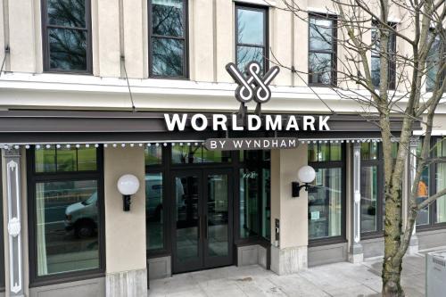Old Town Chinatown Resort | WorldMark Portland Waterfront Park