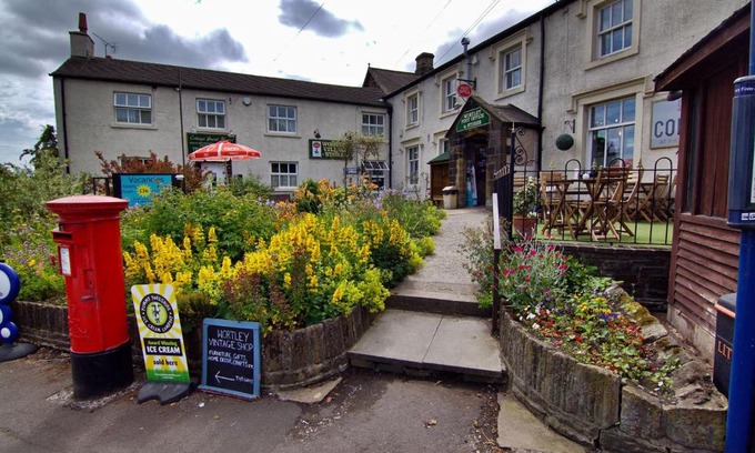 Wortley Bed & Breakfast | Wortley Cottage Guest House