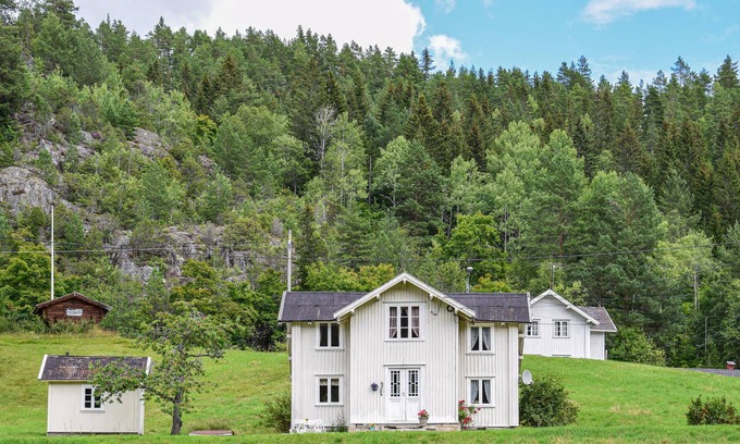 Bolkesjo House | Would you like to spend your next vacation in a historical and beautiful environment?