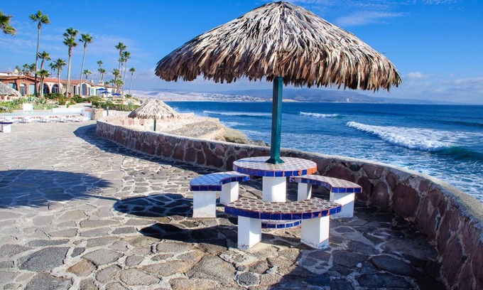 Las Gaviotas House | WOW! Discounted 30%! SURFERS DREAM LOCATION! New Beach Home in Las Gaviotas