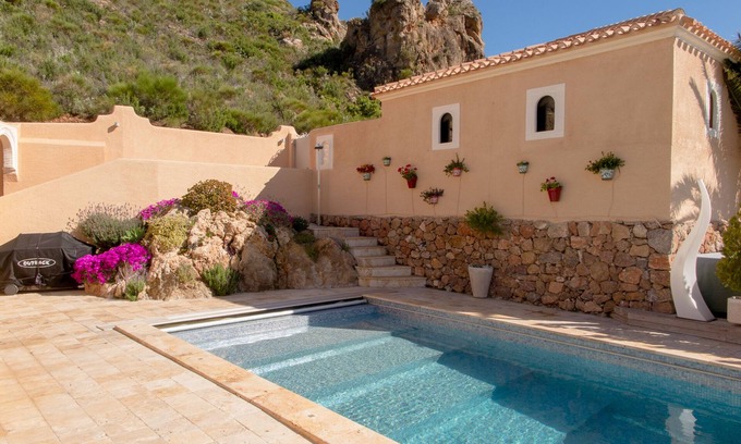 Turre Villa | "Wow Factor" Very Private Luxury Villa with infinity pool, hottub, media & gym