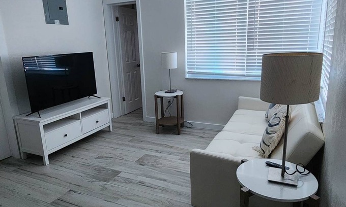 Bay Esplanade Condo | WOW! Fully remodeled 2 bed/2 bath! Only a 5 min walk to the beach! Great views!