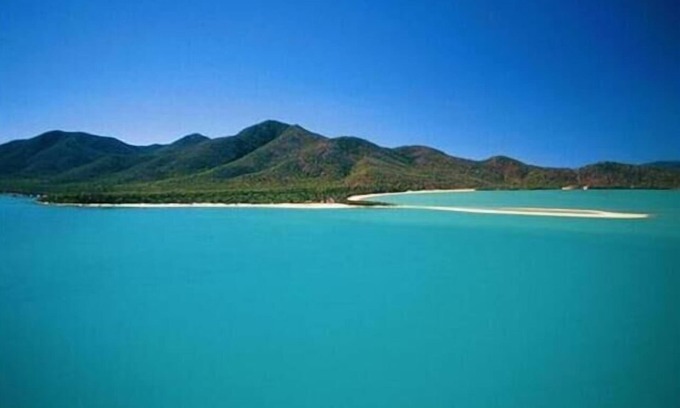 Cape Gloucester House | Wow! Idyllic Sunset Beach