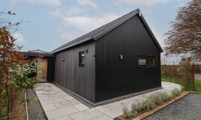 Low Catton Cottage | Wren