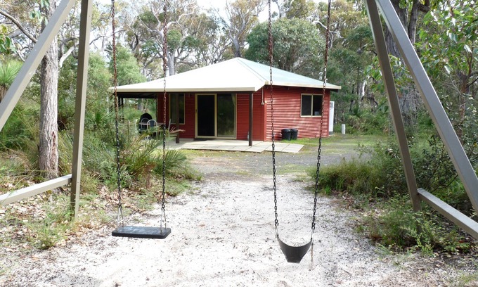Deepdene Cabin | Wrenwood Chalets