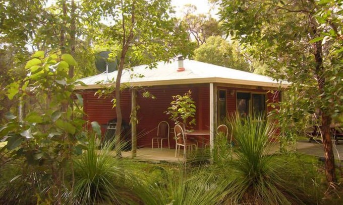 Deepdene Ski Chalet | Wrenwood Chalets (chalet 2)