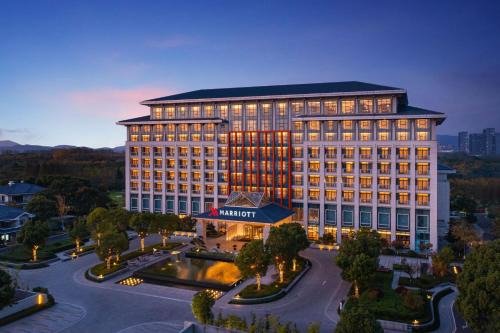 Bin Hu District Hotel | Wuxi Marriott Hotel Lihu Lake