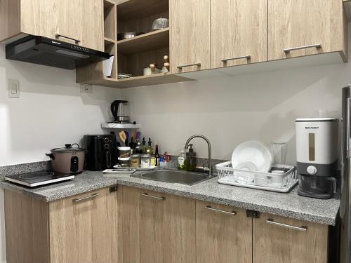 Mandurriao Apartment | WV2 Studio