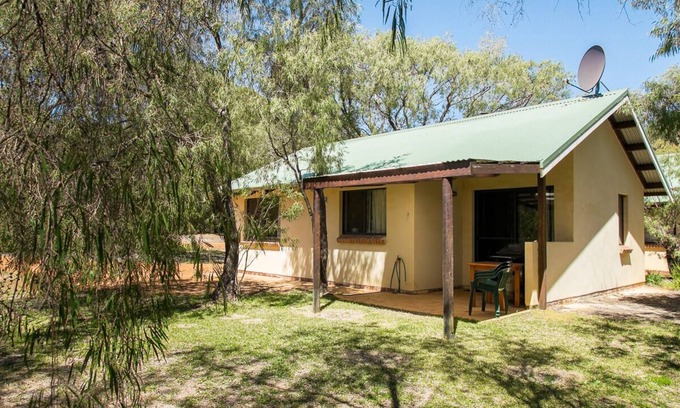 Yallingup Cottage | Wyadup Brook Cottages-1 Bedroom Chalet