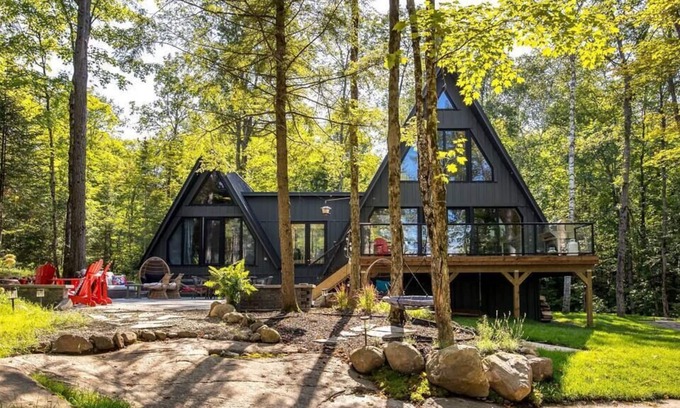 Bracebridge House | Wyldwood | Muskoka | Luxury A-Frame - 2hrs from TO