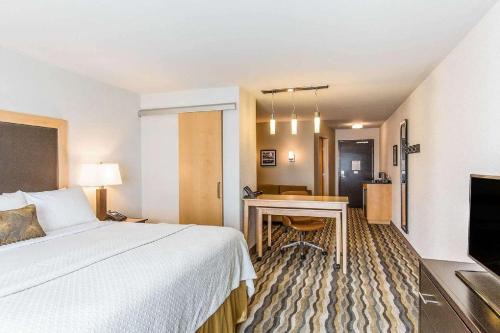 Avon Hotel | Wyndham Avon