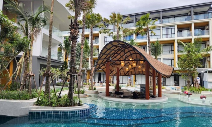 Sa Khu Condo | Wyndham Gardens 1321 Studio, 1m from Naithon Beach