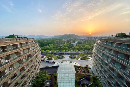 Hangzhou Hotel | Wyndham Grand Plaza Royale Hangzhou