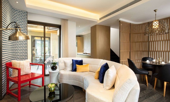 Gucheng District Hotel | Wyndham Grand Royal Hotel Jinlin Lijiang