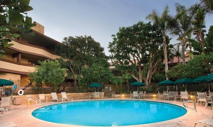 Ventura Condo | Wyndham Harbortown Point | 1BR/1BA Blc Queen Suite