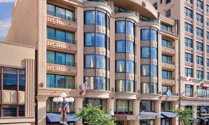 Gaslamp Quarter Resort | Wyndham Harbour Lights Studio Unit Sleeps 4