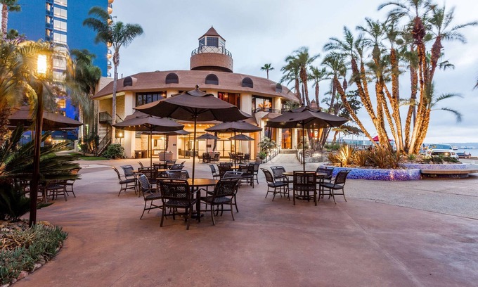 Columbia Hotel | Wyndham San Diego Bayside