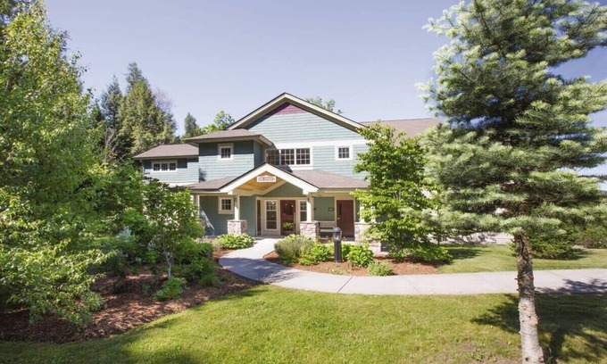 Jeffersonville Condo | Wyndham Smugglers' Notch | 2BR/2BA King Bed Suite