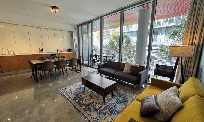 Wynwood Art District Apartment | Wynwood luxury entire loft with amazing view and free parking!