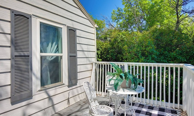 Gillette House | Wyoming Retreat w/ Furnished Porch, Near Fishing!