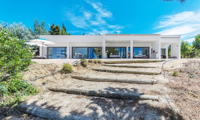 Torres Novas Villa | Xitaka Country House: Large, Modern & Great Views
