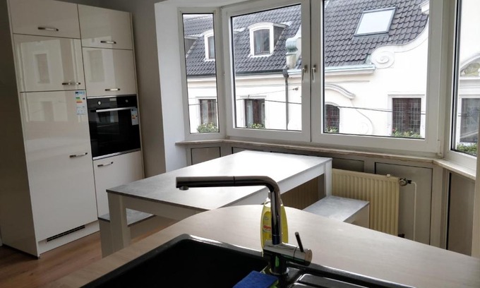 Dusseldorf Old Town Apartment | XXL Superior Old Town Apartment
