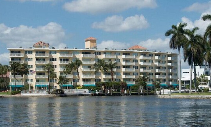 Harbor Village Condo | Yacht & Beach Club Condo - Live the Good Life!